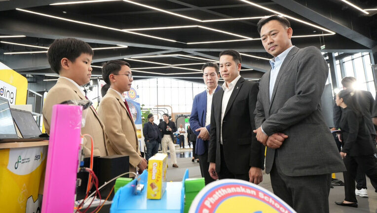 ดีป้า เปิดตัว Coding Thailand 2026 ปั้นเยาวชนไทยเก่ง AI ขับเคลื่อนเศรษฐกิจดิจิทัล