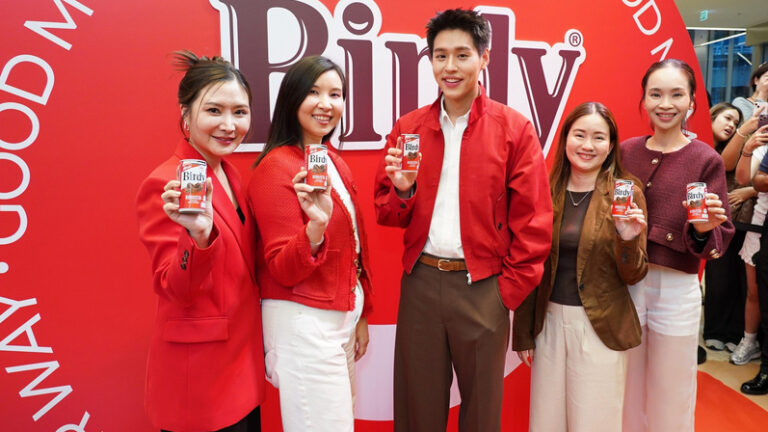 เบอร์ดี้เปิดตัวบิวกิ้นพรีเซนเตอร์คนใหม่ รีแบรนด์โลโก้ Smiley Icon ส่งพลังบวก
