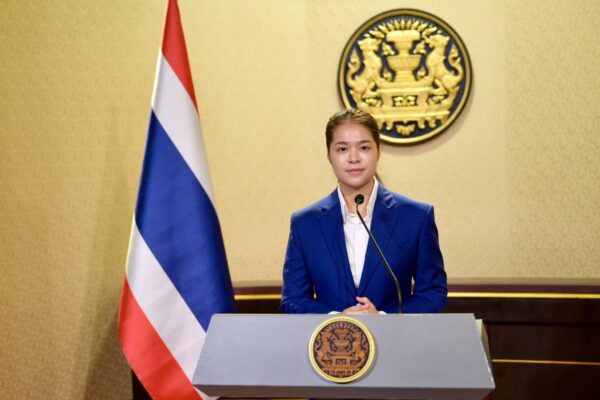 รัฐบาลทบทวนระบบขอสัญชาติ ตรวจสอบย้อนหลัง 1 ปี สกัดนอมินีต่างชาติ